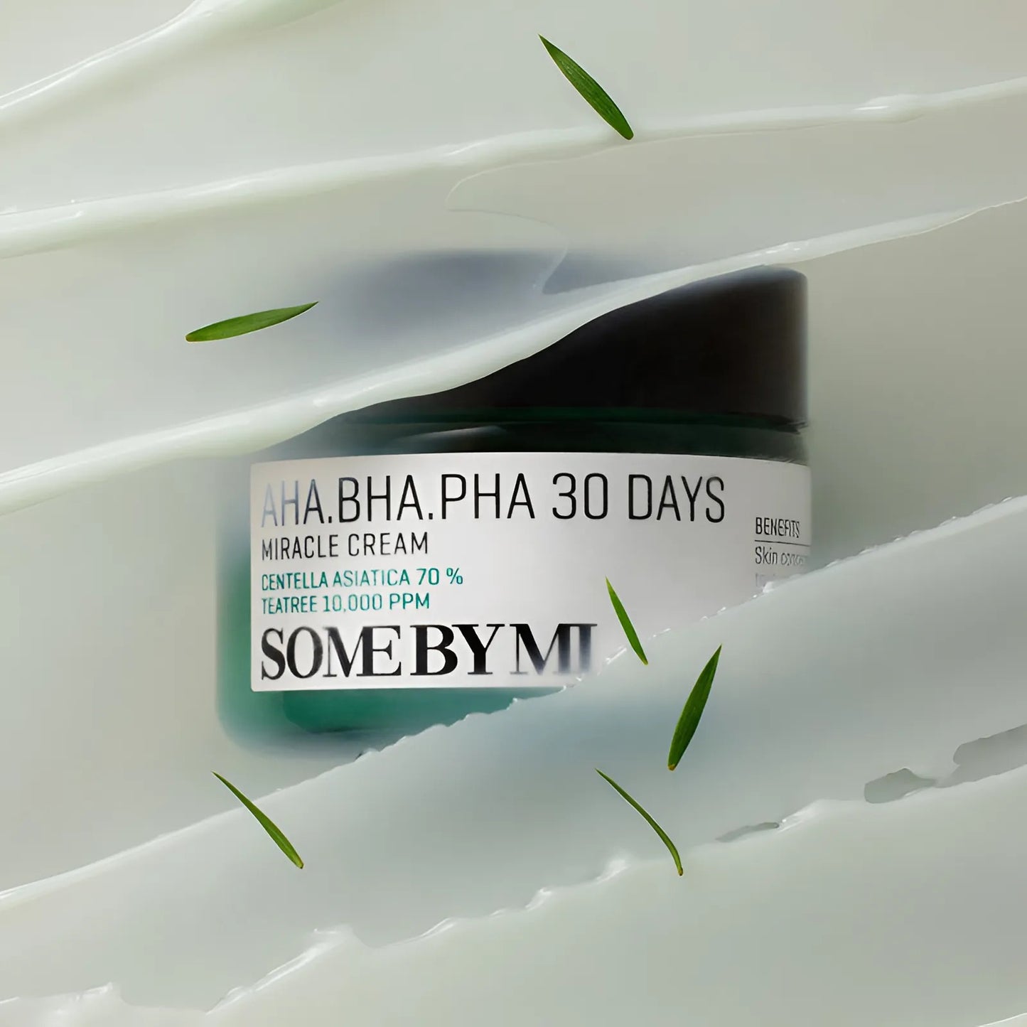 كريم شجرة الشاي المعجزة من Some By Mi AHA BHA PHA 30 Days Miracle Cream (60 جرام)