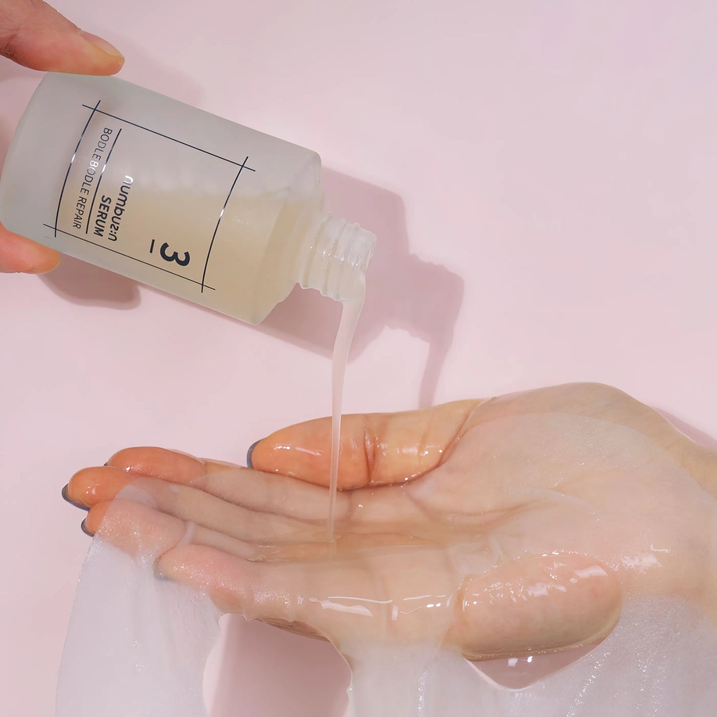 سيروم نومبوزين رقم 3 لتنعيم البشرة