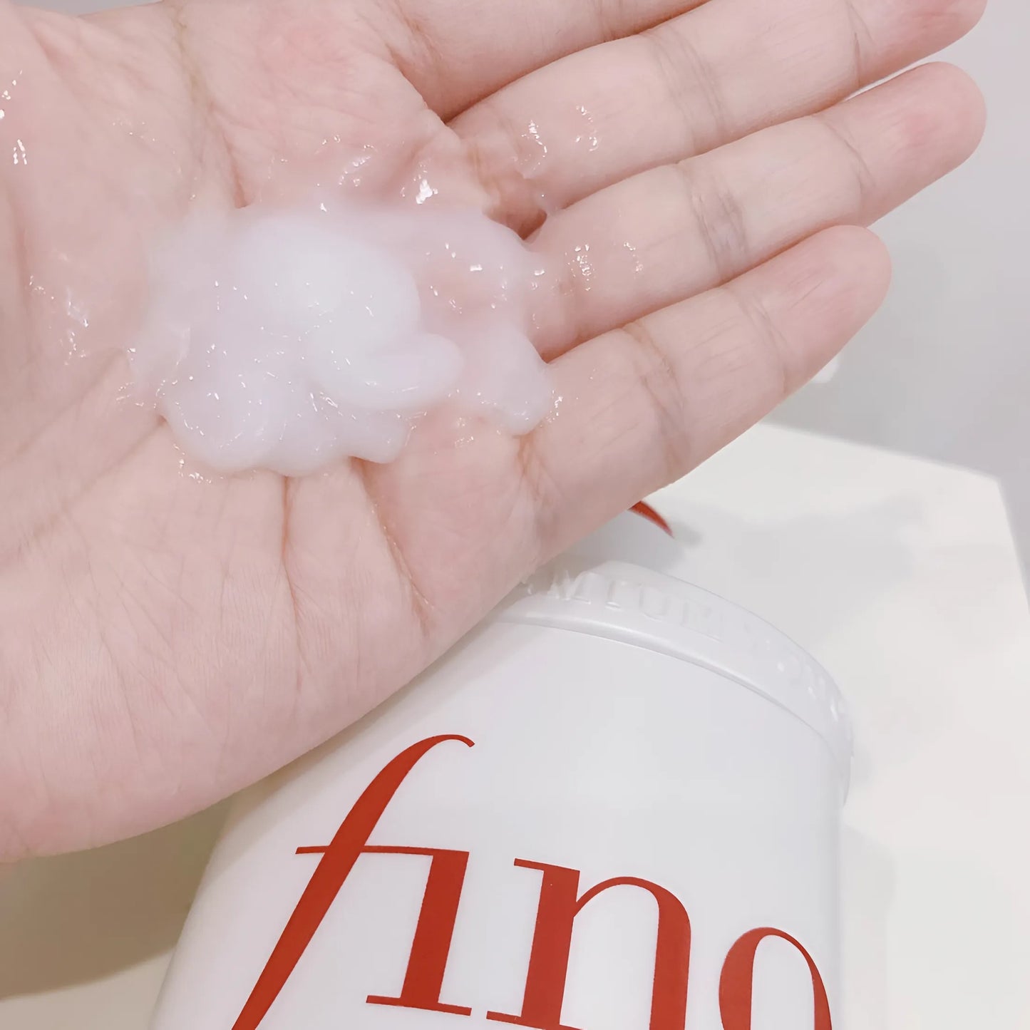 Shiseido Fino Premium Touch Hair Conditioner - 550ml