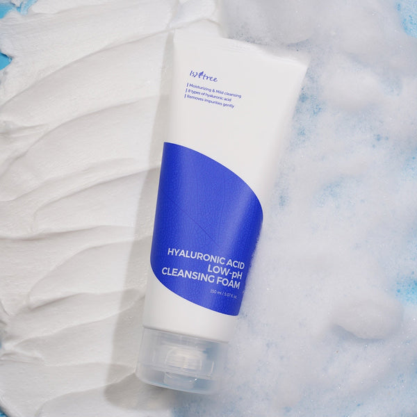 Isntree Hyaluronic Acid Low-pH Cleansing Foam – 150ml